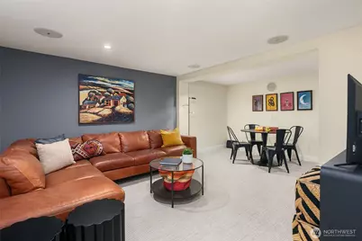 2407 11th Avenue E, Seattle, WA 98102 - Photo 29