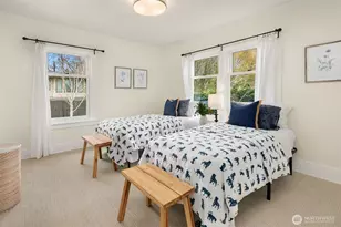 2407 11th Ave E, Seattle, WA 98102 - Photo 19