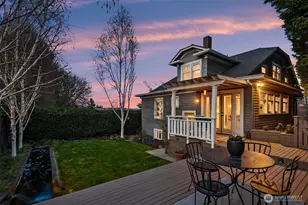 2407 11th Ave E, Seattle, WA 98102 - Photo 35