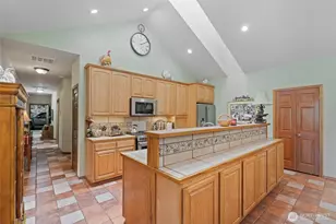 5007 Foxtrail Dr NE, Olympia, WA 98516 - Photo 13