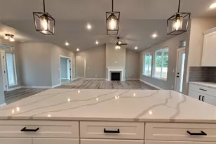 22 Raven Ln, Elma, WA 98541 - Photo 9