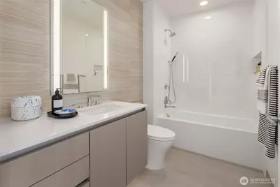 2510 6th Avenue #3705, Seattle, WA 98121 - Photo 21