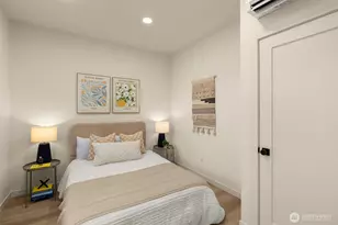 14033 Densmore Ave N, Seattle, WA 98133 - Photo 13