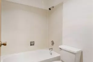 13235 12th Ave SW, Burien, WA 98146 - Photo 17