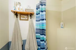 413 Strait View Dr, Port Angeles, WA 98362 - Photo 25