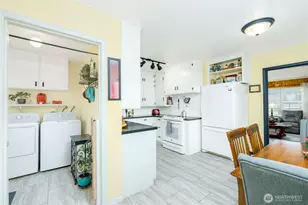 413 Strait View Dr, Port Angeles, WA 98362 - Photo 9