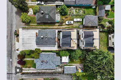 8733 13th Avenue NW #C, Seattle, WA 98117 - Photo 23