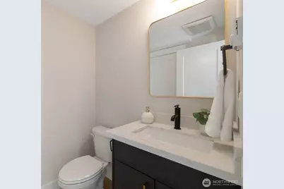 1603 SW Kenyon Street #B, Seattle, WA 98106 - Photo 9