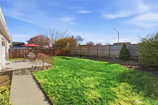 1013 Riddell Ave NE, Orting, WA 98360 - Photo 23