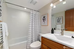 8049 44th Ave NE, Seattle, WA 98115 - Photo 31