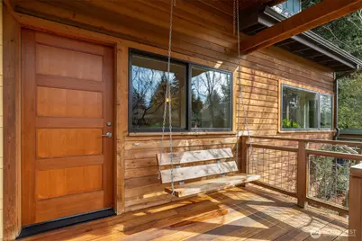 8049 44th Avenue NE, Seattle, WA 98115 - Photo 3