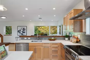 8049 44th Ave NE, Seattle, WA 98115 - Photo 9