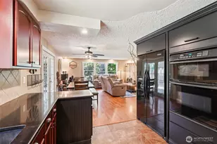 15404 NE 41st St, Vancouver, WA 98682 - Photo 9