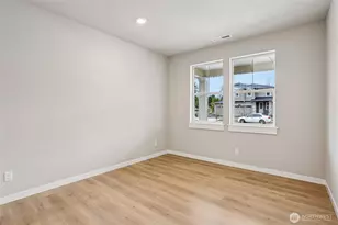 560 SE 11th Pl, North Bend, WA 98045 - Photo 13