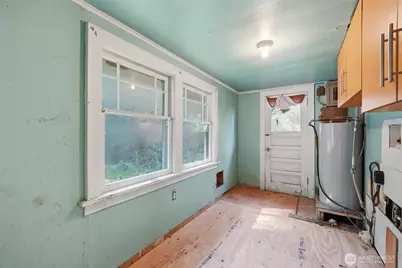 5224 Lowell Larimer Road, Everett, WA 98208 - Photo 13