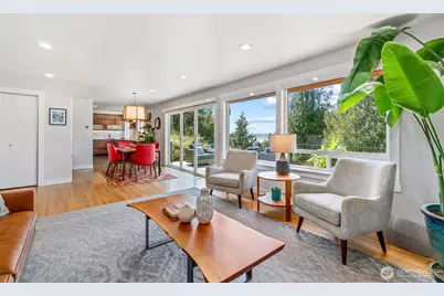 8659 Fauntlee Crest SW, Seattle, WA 98136 - Photo 7