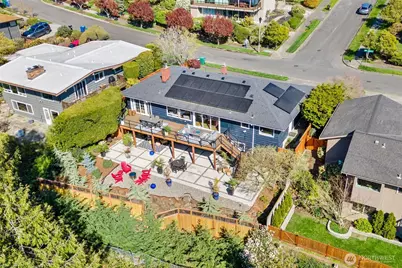 8659 Fauntlee Crest SW, Seattle, WA 98136 - Photo 33