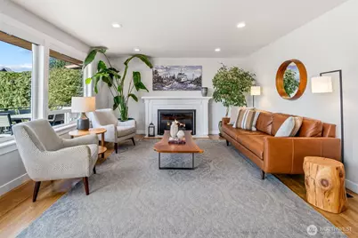 8659 Fauntlee Crest SW, Seattle, WA 98136 - Photo 5