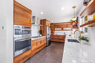 8659 Fauntlee Crest SW, Seattle, WA 98136 - Photo 11