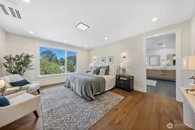 10204 NE 43rd Street, Kirkland, WA 98033 - Photo 21