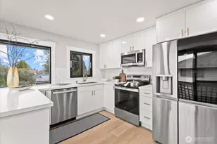 6014 31st Ave S, Seattle, WA 98108 - Photo 7