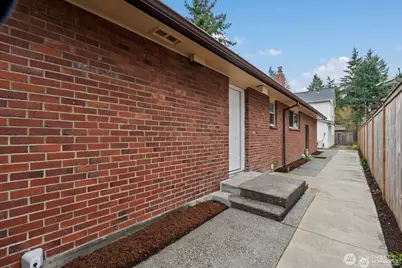 111 NW 140th Street, Seattle, WA 98177 - Photo 29
