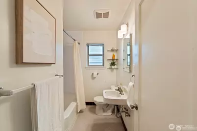 111 NW 140th Street, Seattle, WA 98177 - Photo 17