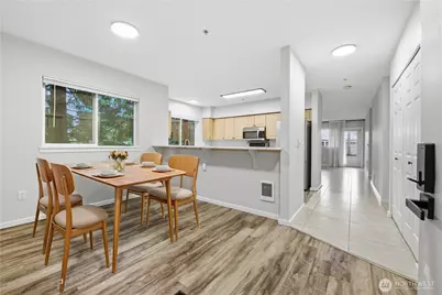 15340 Macadam Road S #B206, Tukwila, WA 98188 - Photo 5