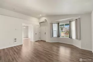 101 Harold Dr, Chehalis, WA 98532 - Photo 5