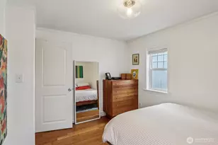 2418 W Boston, Seattle, WA 98199 - Photo 19