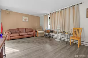 212 Madison St, Everett, WA 98203 - Photo 27