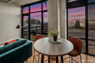 2720 3rd Ave, Seattle, WA 98121 - Photo 9