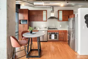 2720 3rd Ave, Seattle, WA 98121 - Photo 7