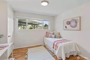 1710 N Bridgeview Dr, Tacoma, WA 98406 - Photo 11