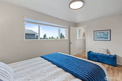 1710 N Bridgeview Dr, Tacoma, WA 98406 - Photo 15