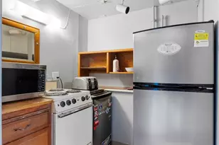 10702 39th Ave SW, Seattle, WA 98146 - Photo 27