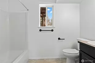 2371 Veedol Dr E, East Wenatchee, WA 98802 - Photo 23