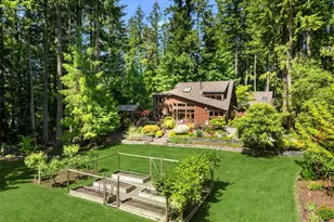 6900 NE Dolphin Dr, Bainbridge Island, WA 98110 - Photo 35