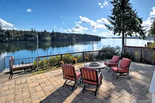 240 E Orchard Beach Dr, Grapeview, WA 98546 - Photo 1