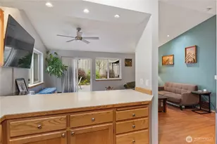 6352 24th Ave SW, Seattle, WA 98106 - Photo 5