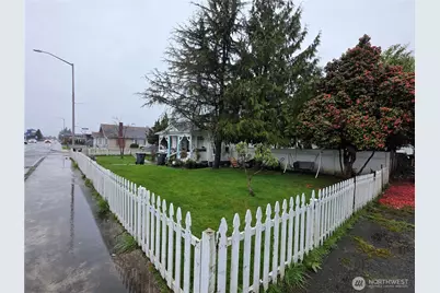 2701 Simpson Avenue, Hoquiam, WA 98550 - Photo 3