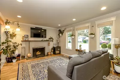 5929 164th Place SW, Lynnwood, WA 98037 - Photo 3