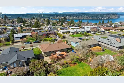 1841 N Lenore Drive, Tacoma, WA 98406 - Photo 3