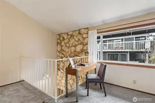 9732 Ashworth Ave N, Seattle, WA 98103 - Photo 21