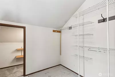 9732 Ashworth Avenue N, Seattle, WA 98103 - Photo 19