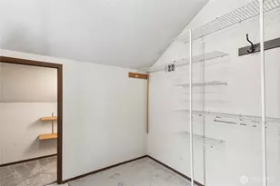 9732 Ashworth Ave N, Seattle, WA 98103 - Photo 19