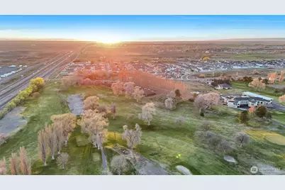 1233 NE Nanto Road #A&B, Moses Lake, WA 98837 - Photo 3