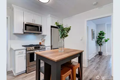 1626 39th Avenue E, Seattle, WA 98112 - Photo 17