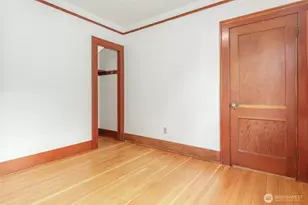 2158 N 50th St, Seattle, WA 98103 - Photo 19