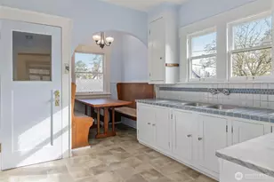 2158 N 50th St, Seattle, WA 98103 - Photo 29